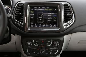 Jeep Compass Limited 4xe 2020 года  (EU)